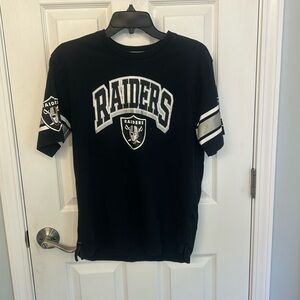 Raiders t shirt
